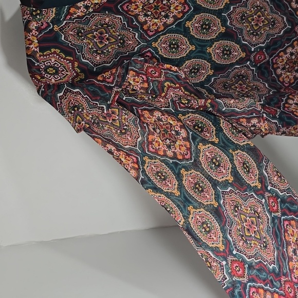 {LOFT} Womens Tapestry Ruffle Split Neck Blouse - Size XL - Picture 5 of 15